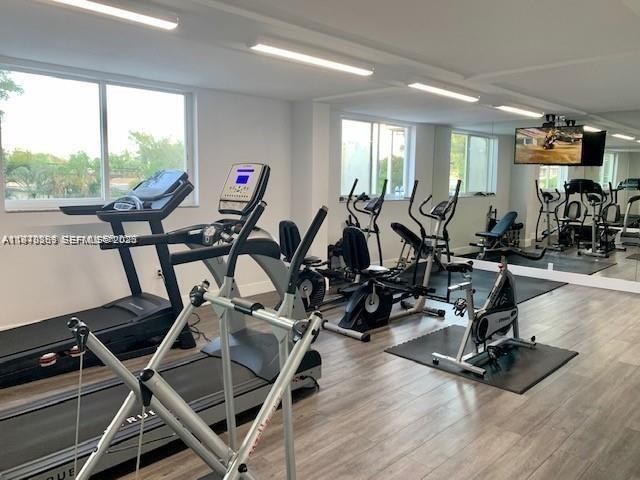 1251 NE 108th St, Unit 811, Miami, FL 33161 Photo