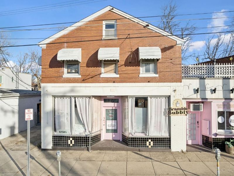 6758 Bramble Avenue, Cincinnati, OH 45227 Photo 3