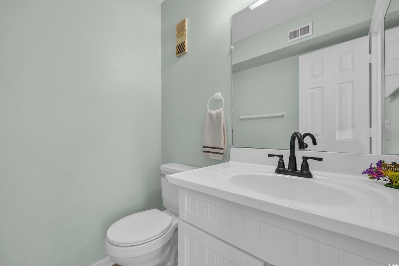 1011 S Ocean Blvd. Photo 6