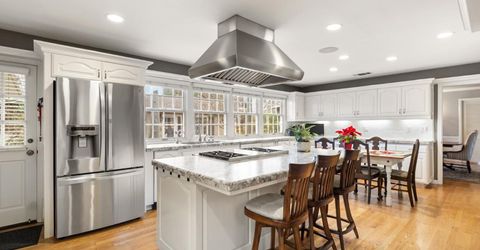 401 Lawson Way, Sacramento, CA 95864 Photo