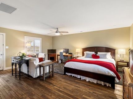 401 Lawson Way, Sacramento, CA 95864 Photo