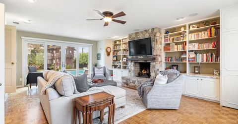 401 Lawson Way, Sacramento, CA 95864 Photo