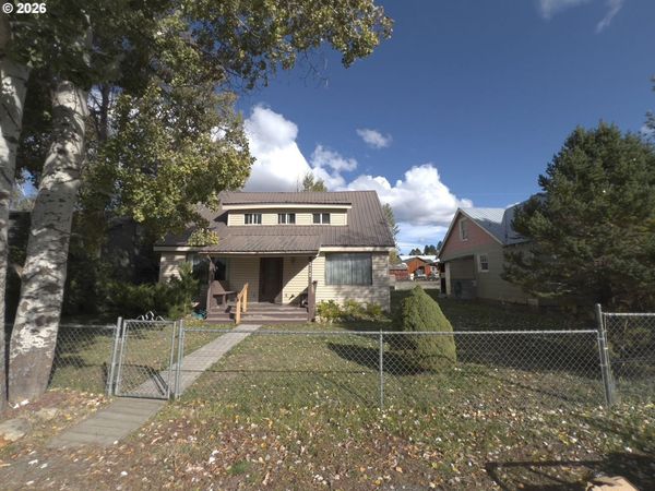 108/110 PARK AVE, Seneca, OR 97873