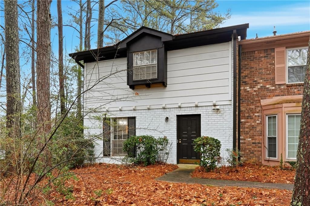 754 Garden View Drive, Stone Mountain, GA 30083 Main Photo
