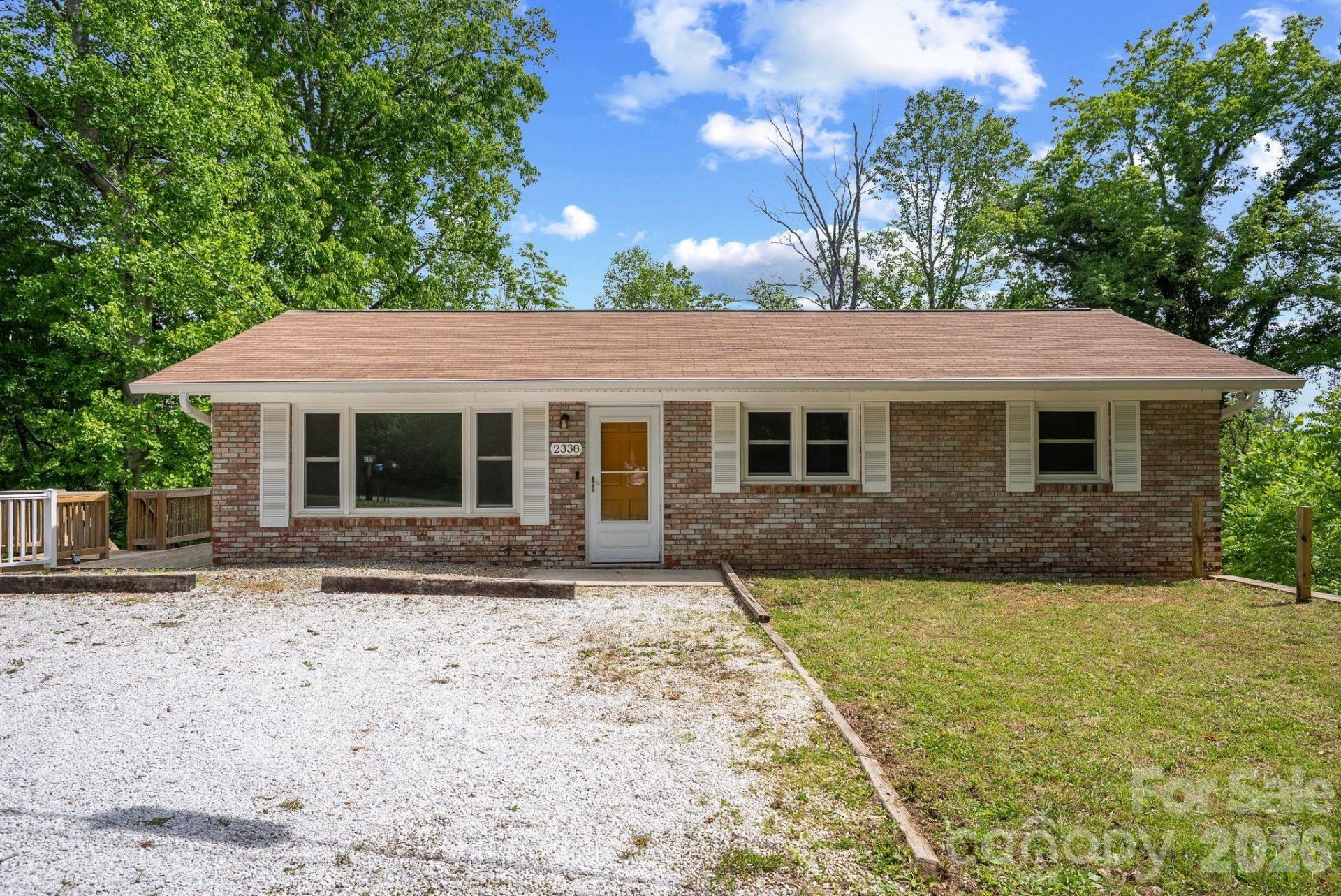 2338 Greater Druid Hills Boulevard, Hendersonville, NC 28791 Main Photo