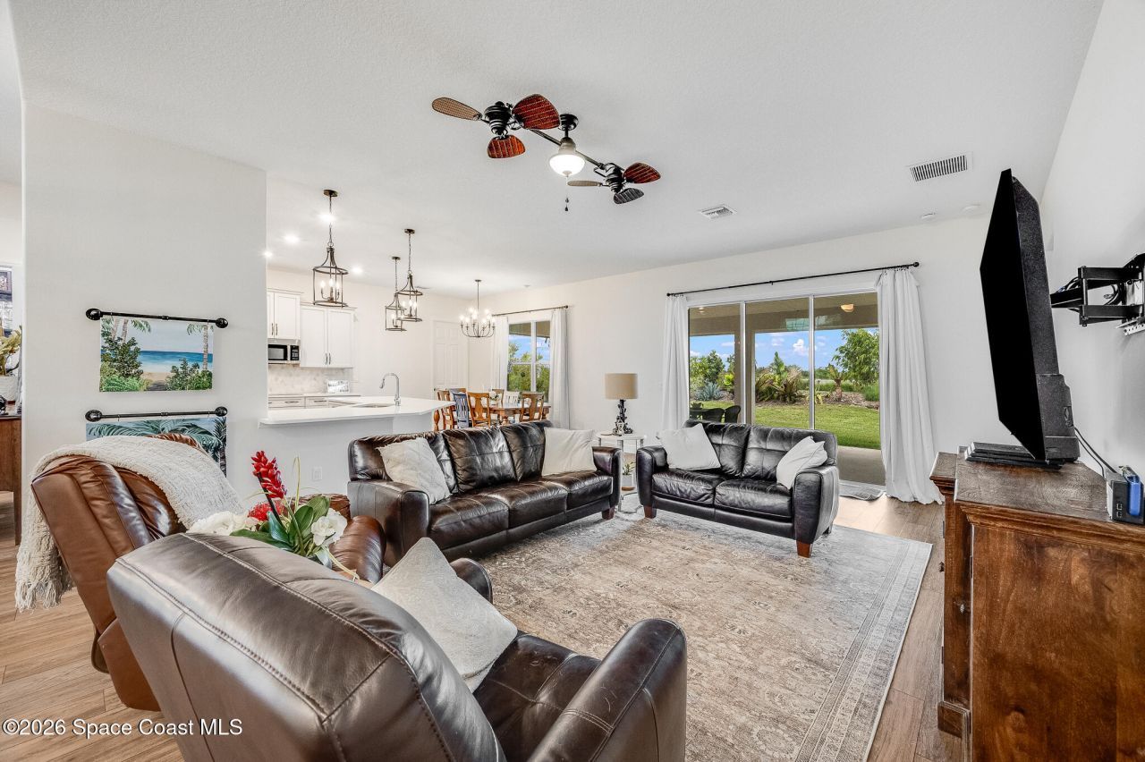 718 Yearling Trail, Sebastian, FL 32958 Photo