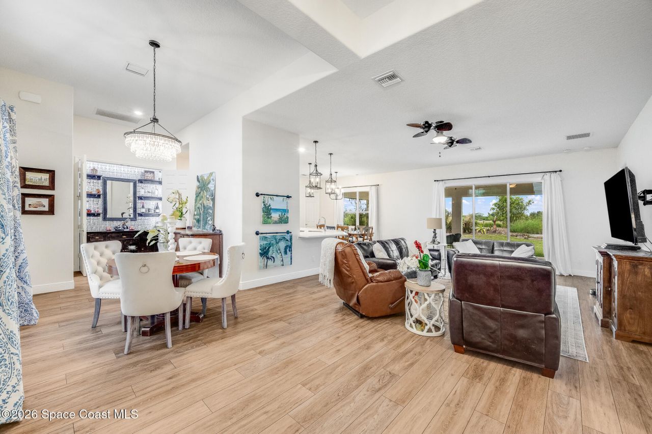 718 Yearling Trail, Sebastian, FL 32958 Photo