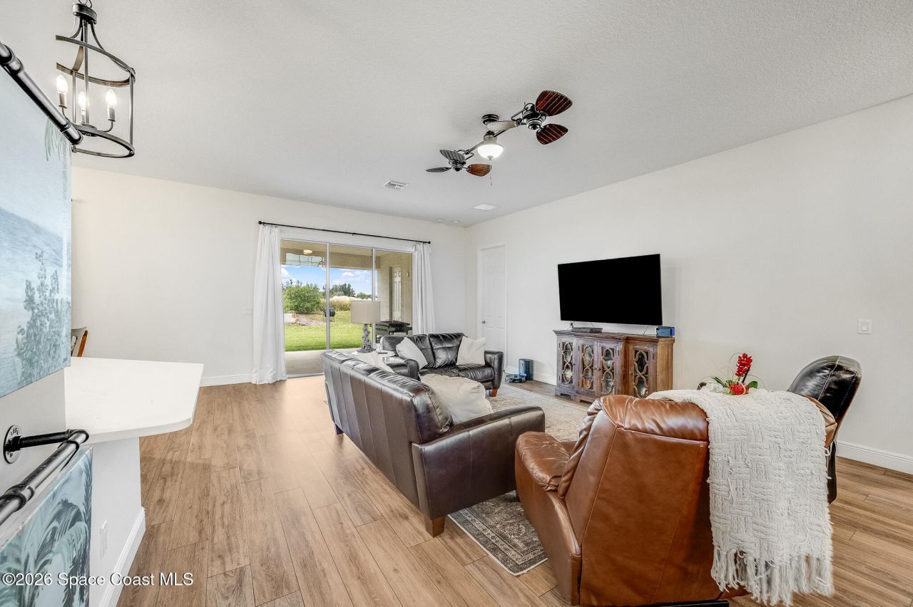 718 Yearling Trail, Sebastian, FL 32958 Photo