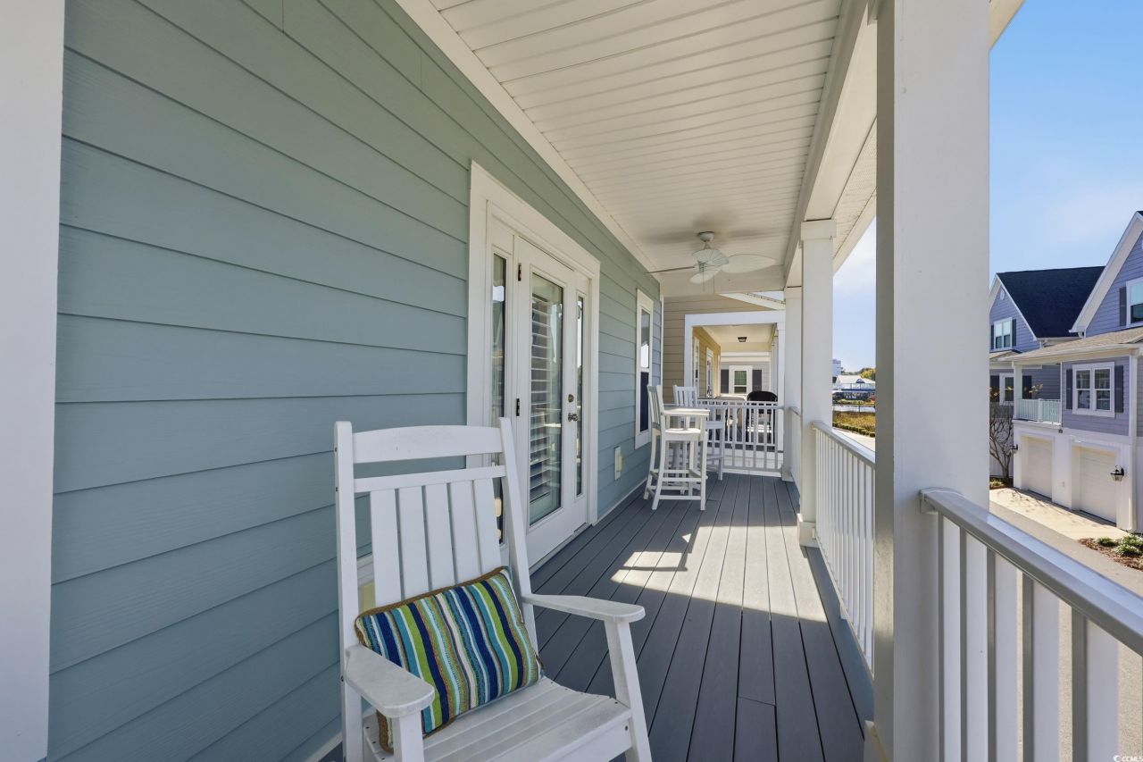 236 Gloucester Way Photo 26