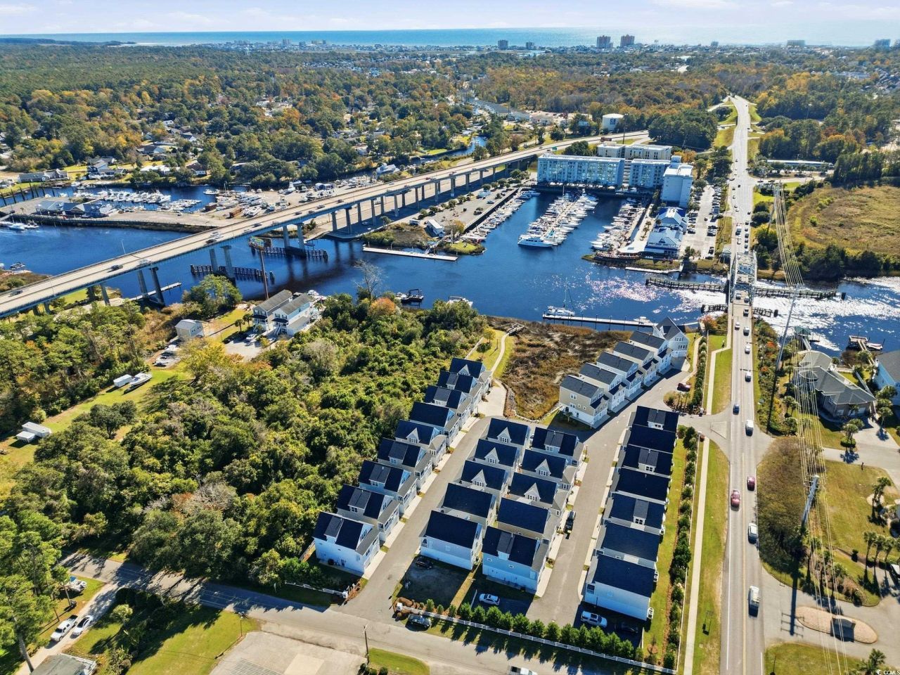 236 Gloucester Way Photo 30