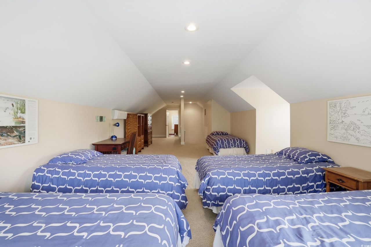 49 Schooner Ct. Photo 26