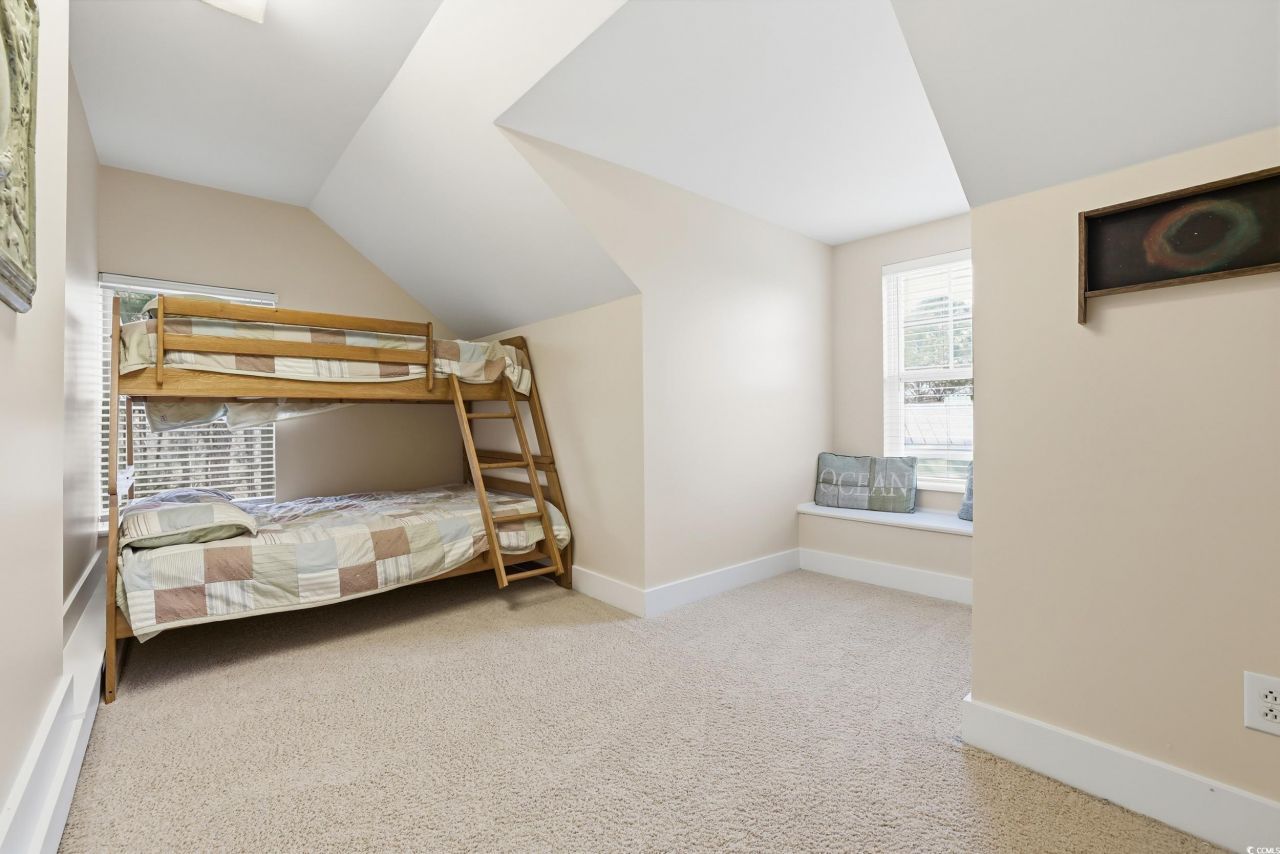 49 Schooner Ct. Photo 28