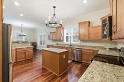 49 Schooner Ct. photo 4