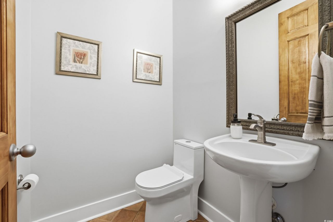 49 Schooner Ct. Photo 8