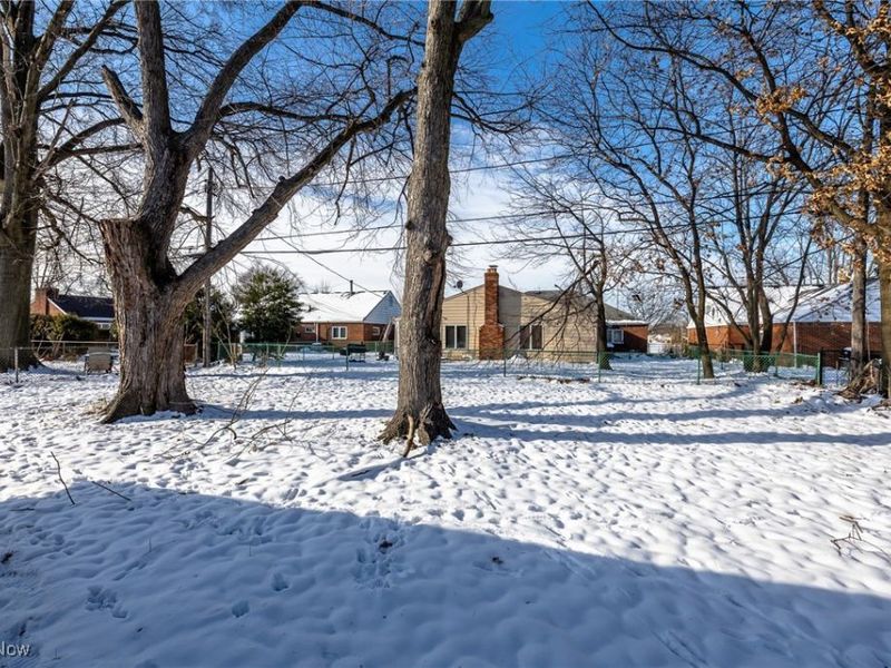 670 Hemlock Drive, Euclid, OH 44132 Photo 34