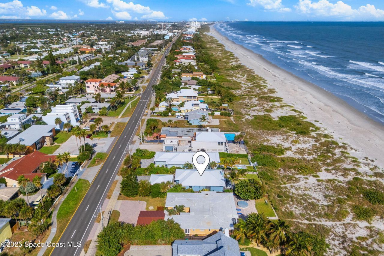 659 S Atlantic Avenue, Cocoa Beach, FL 32931 Photo