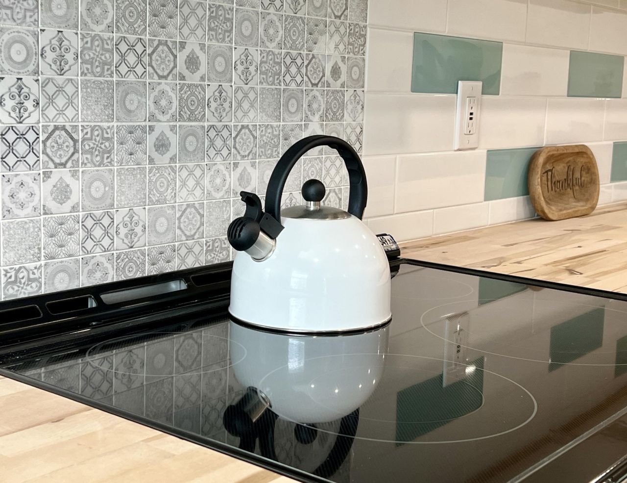 1429 Alma Street Photo 10