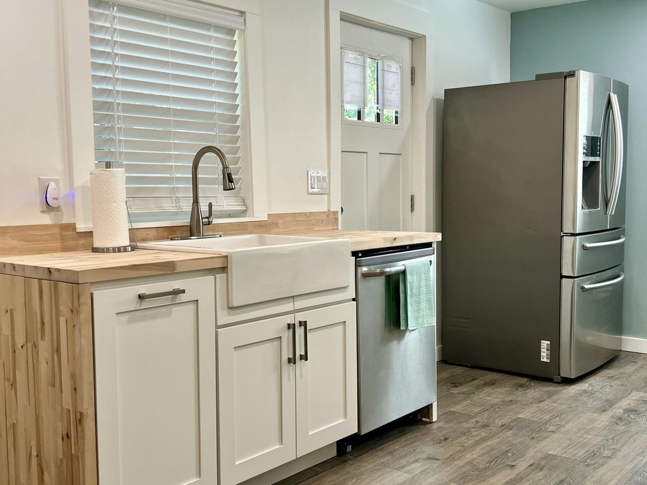 1429 Alma Street Photo 5