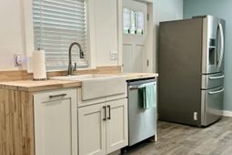 1429 Alma Street photo 4