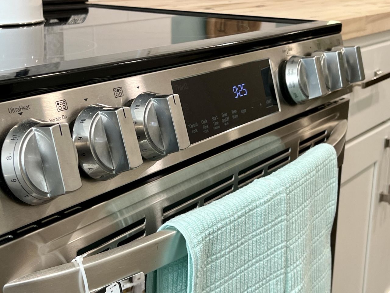 1429 Alma Street Photo 9