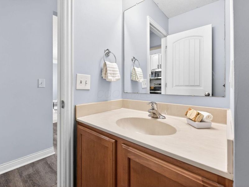 359 W Waterloo Street, Canal Winchester, OH 43110 Photo 18