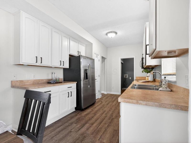 359 W Waterloo Street, Canal Winchester, OH 43110 Photo 8