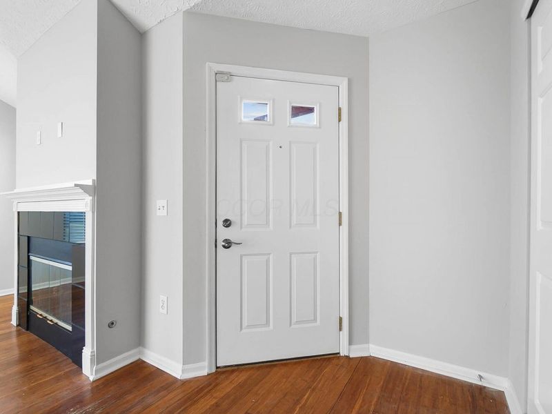 2460 Buckeye Grove, Grove City, OH 43123 Photo 10