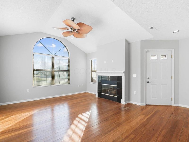 2460 Buckeye Grove, Grove City, OH 43123 Photo 11