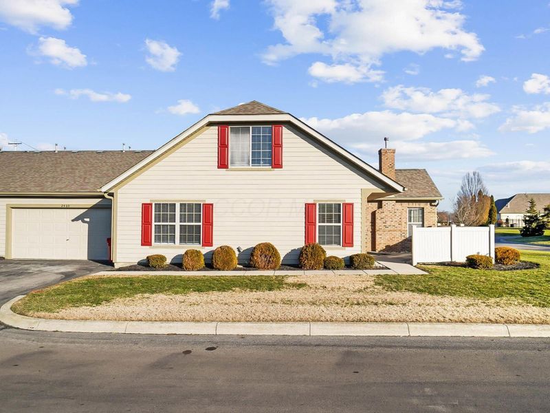 2460 Buckeye Grove, Grove City, OH 43123 Photo 2