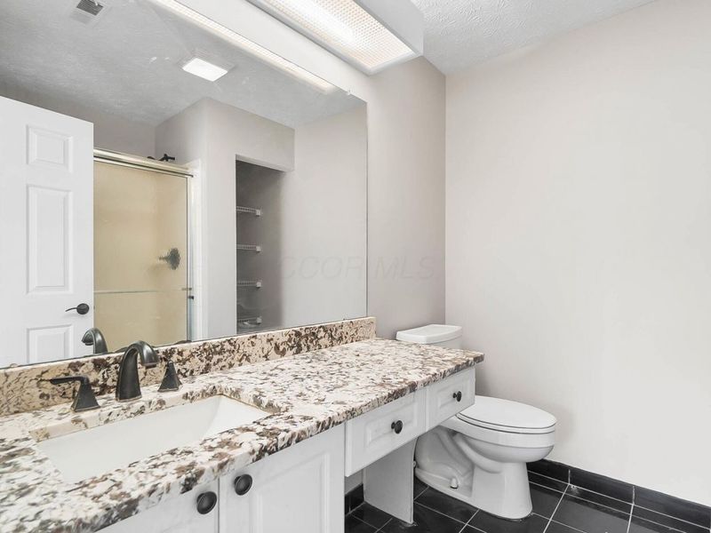 2460 Buckeye Grove, Grove City, OH 43123 Photo 28