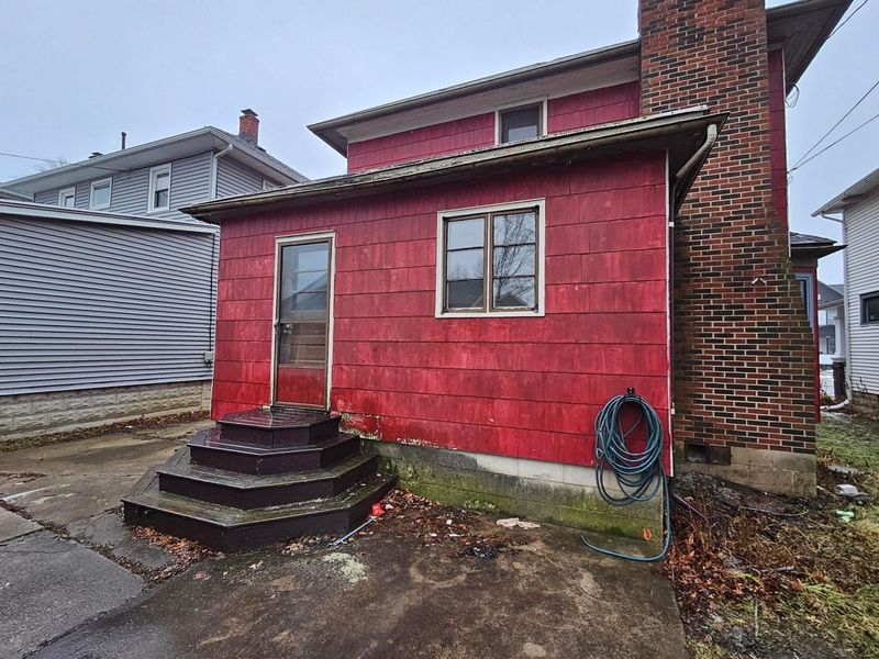 941 Rogers Street, Bucyrus, OH 44820 Photo 5