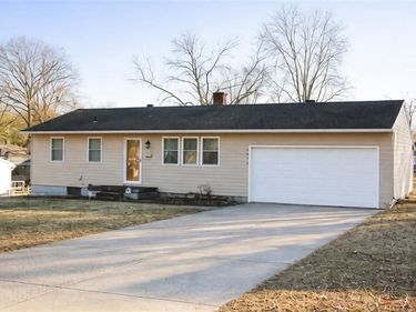 9405 E 70th Terrace, Raytown, MO 64133