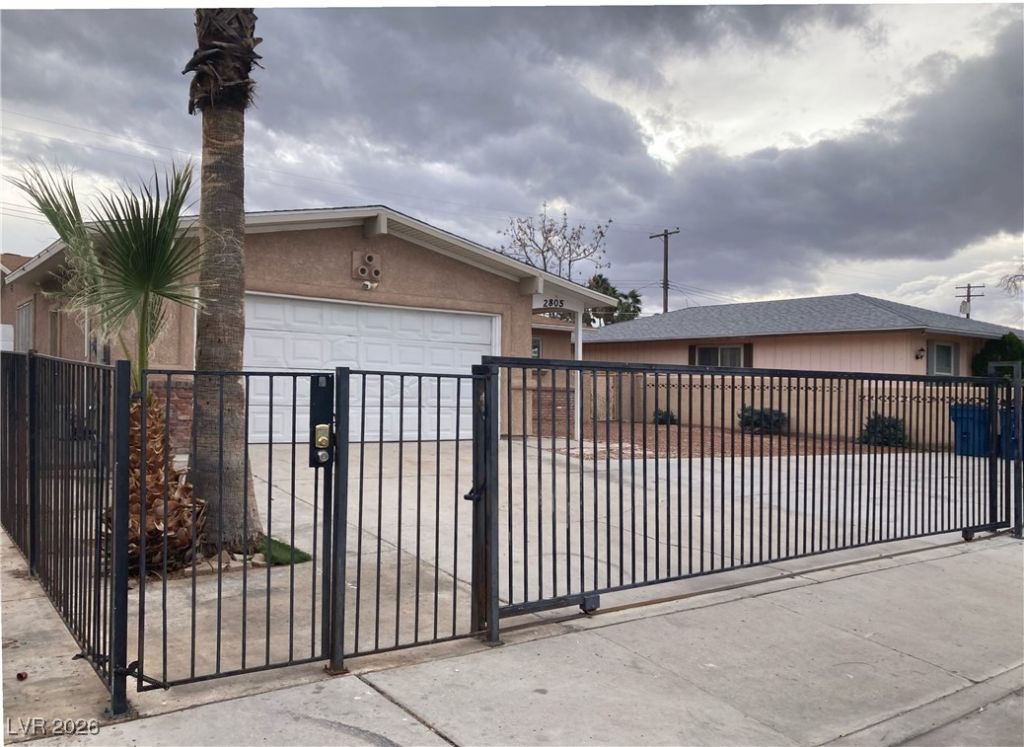 2805 Alcoa Avenue, Las Vegas, NV 89102 Main Photo