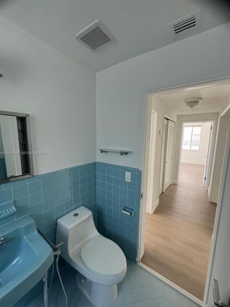 3921 N Meridian Ave, Unit 1A, Miami Beach, FL 33140 Photo