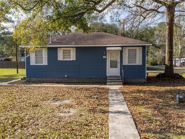 558 SUNSET Drive, Slidell, LA 70460