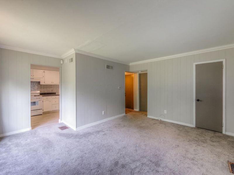 915 E 13th Avenue, Columbus, OH 43211 Photo 16