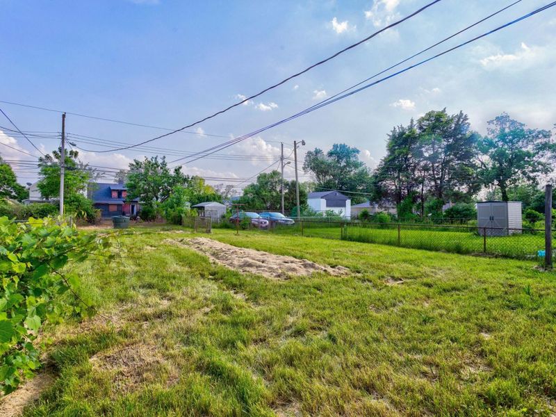 915 E 13th Avenue, Columbus, OH 43211 Photo 18