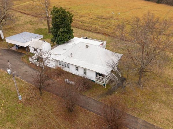 1326 County Road 359 , Thayer, MO 65791
