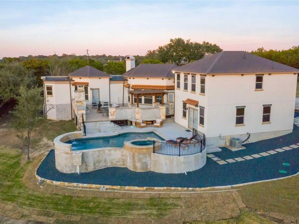 11209 Southwest Oaks DR, Austin, TX 78737