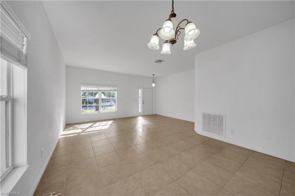 8125 Silver Birch Way, Lehigh Acres, FL 33971 Photo