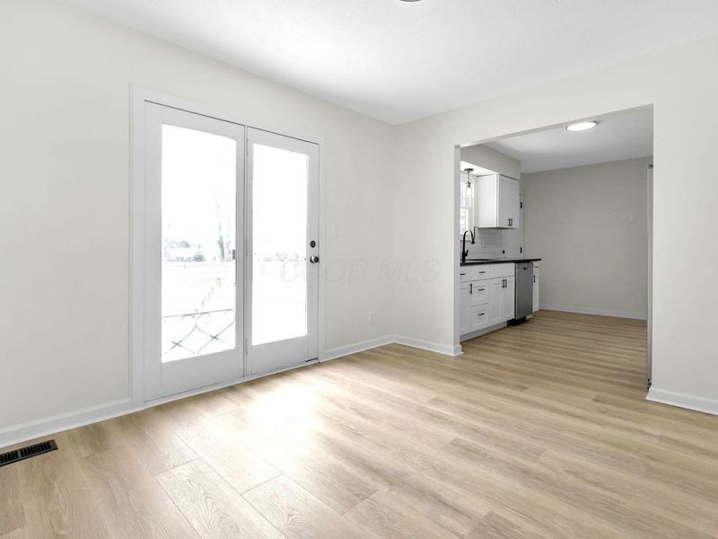 75 Helen Road SW, Pataskala, OH 43062 Photo 10