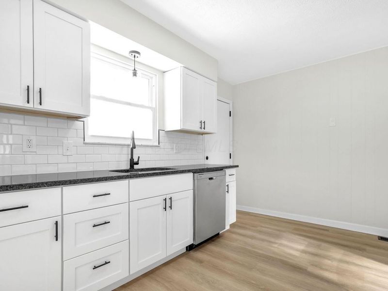 75 Helen Road SW, Pataskala, OH 43062 Photo 12