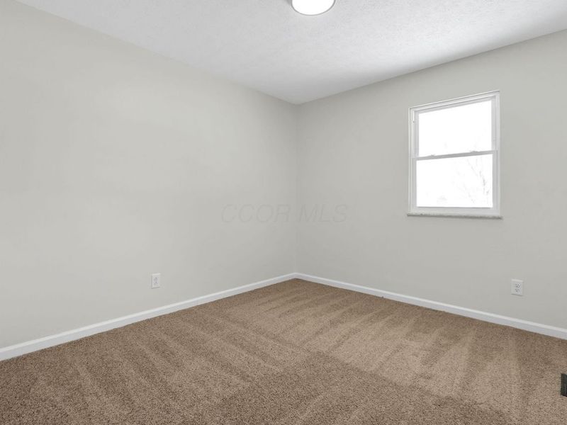 75 Helen Road SW, Pataskala, OH 43062 Photo 22