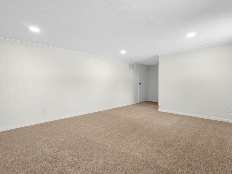 75 Helen Road SW, Pataskala, OH 43062 Photo 28