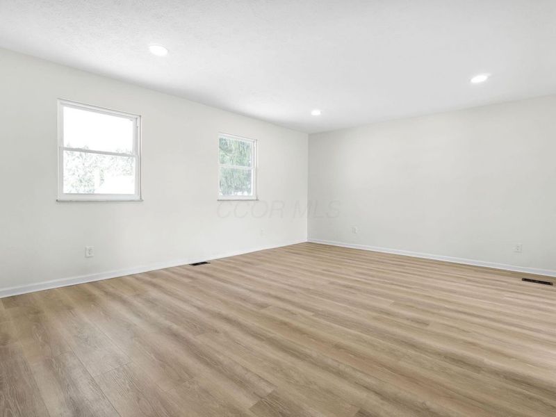 75 Helen Road SW, Pataskala, OH 43062 Photo 7