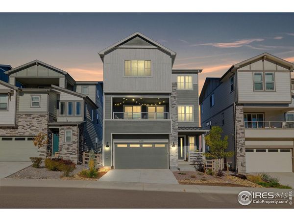 8421 Butte Creek St, Littleton, CO 80125