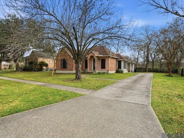 7231 Vice President Dr, Baton Rouge, LA 70817