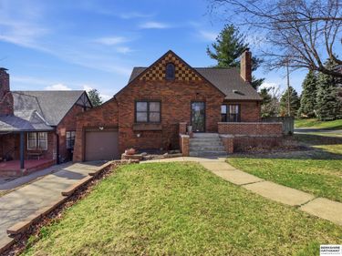 5143 Blondo Street, Omaha, NE 68104