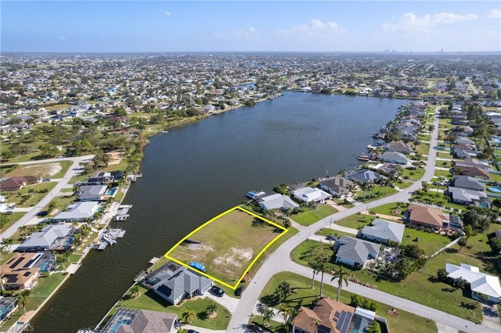 159 SE 6th St, Cape Coral, FL 33990 Photo