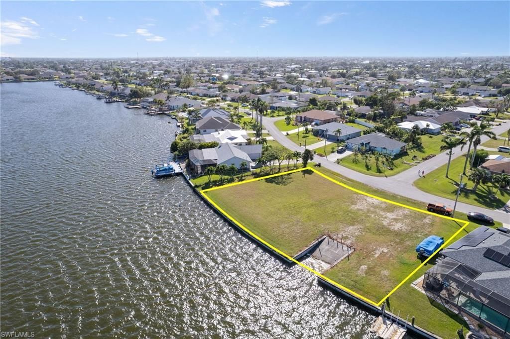 159 SE 6th St, Cape Coral, FL 33990 Photo